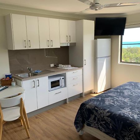 Island Views Bed and Breakfast Airlie Beach Eksteriør billede